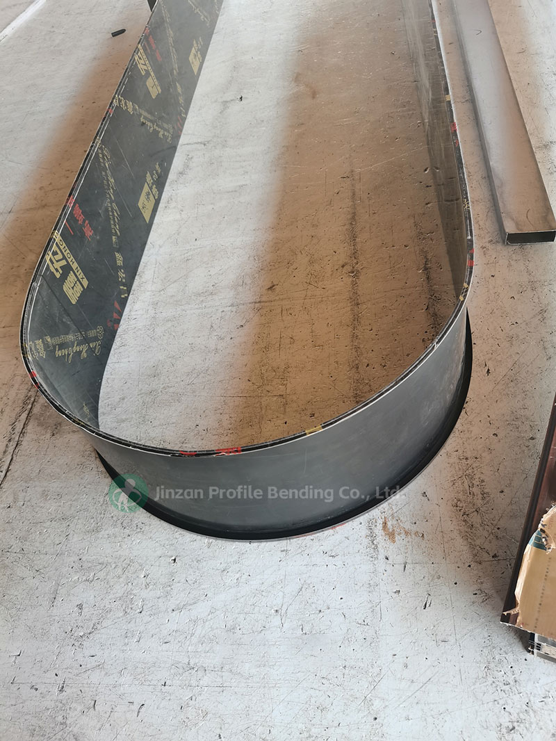Integral Stretch Bending of Stainless Steel Corner Door Frames